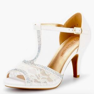 Size 9 white heels with lace